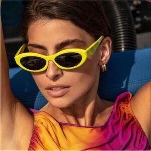 ✨NIB Prada Women's PR26ZS 55mm Cat Eye Yellow Cedar/Black/Dark Grey Sunglasses ✨